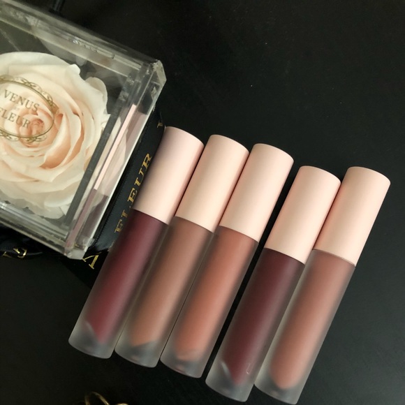 KISSASS Matte Liquid Lipstick in BOSSY (Pink) - Picture 3 of 3